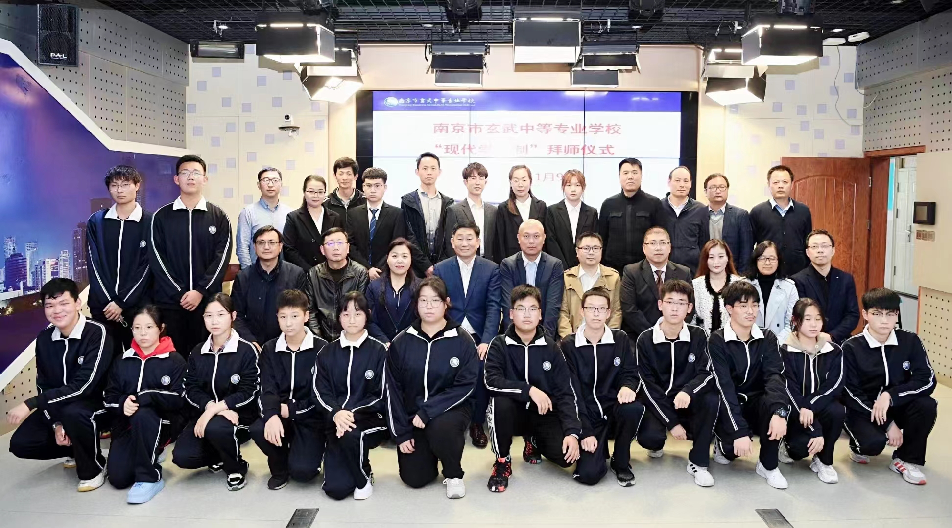 微信图片_20221110164002.jpg 微信图片_20221110164002.jpg